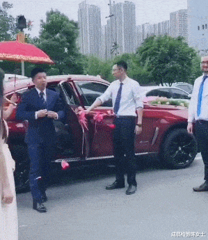 春晓|“曾经的首富已变得一无所有，只剩下北京264套房子”