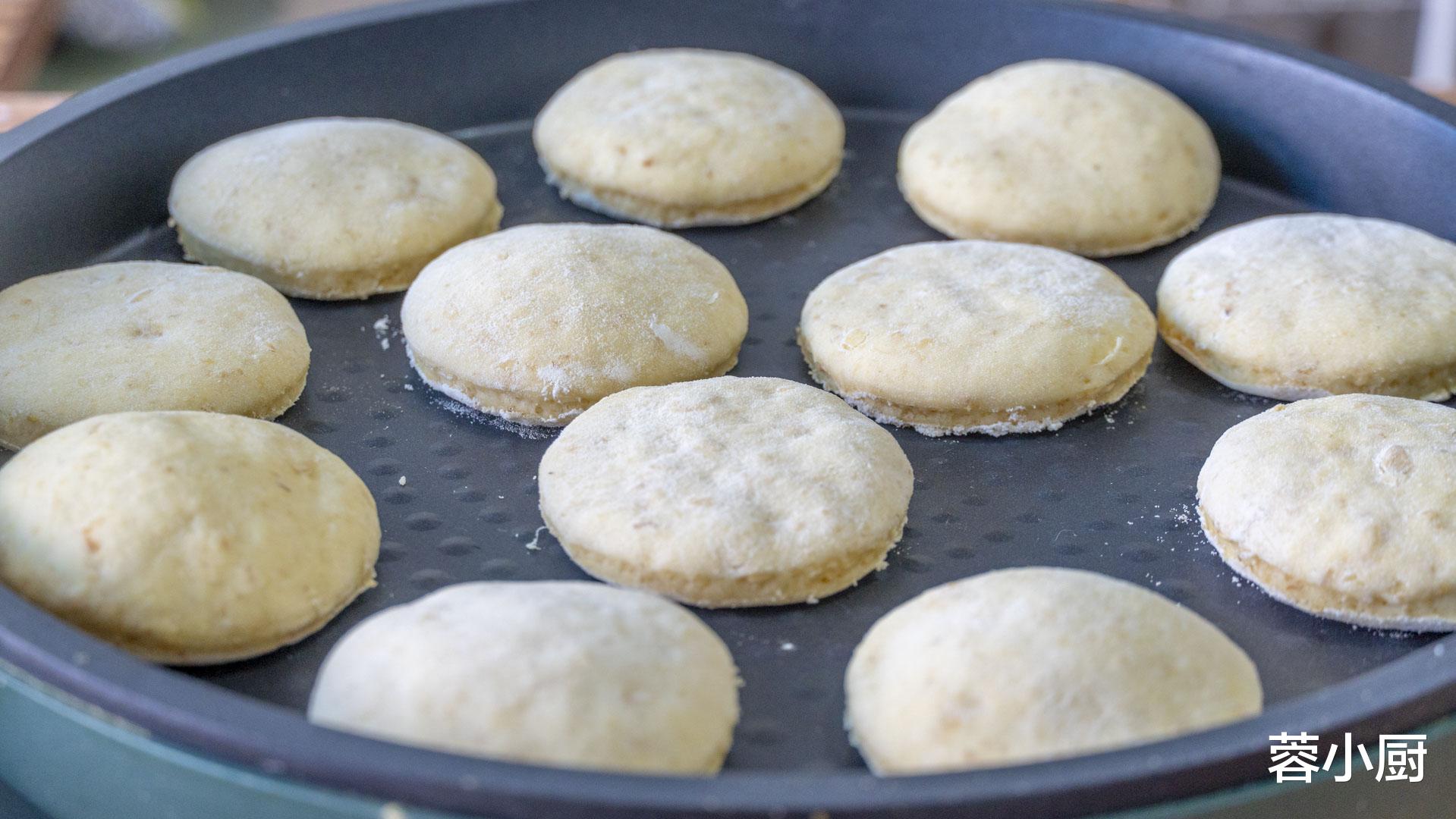 脑梗塞|中老年人“养骨”,别只懂喝骨汤,建议多吃4物,腿脚有劲精神好