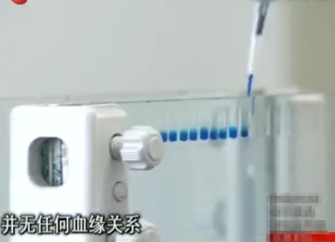 2011年,江苏女孩带男友见家长,母亲却大哭:你是我过世的儿子