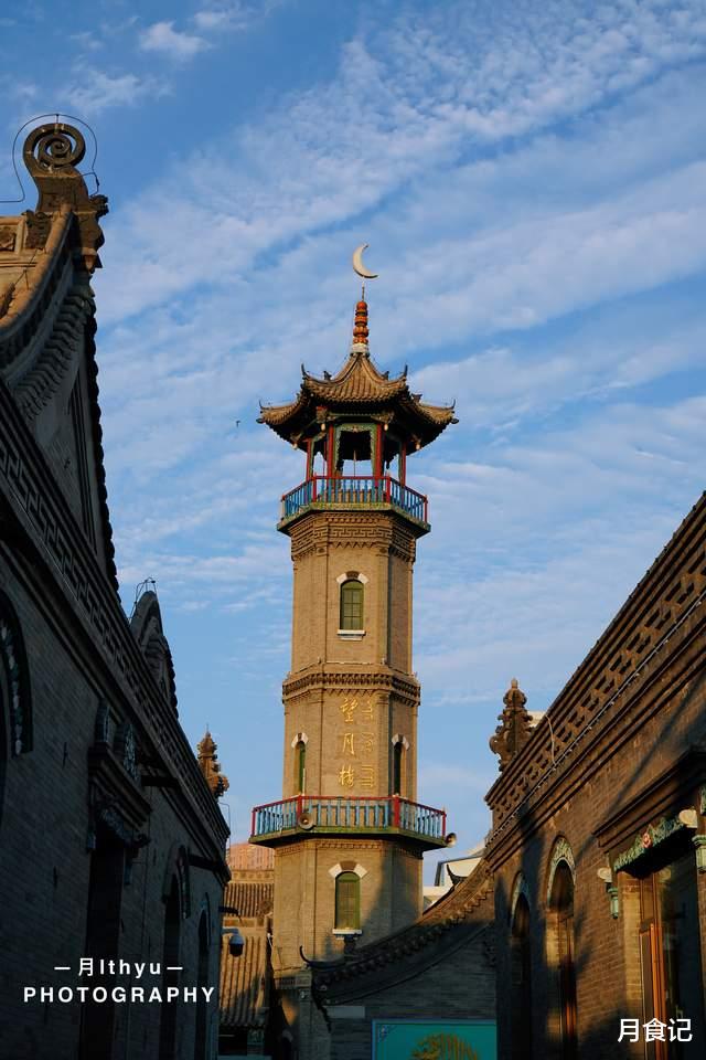 呼和浩特|偶遇呼市建筑年代最早、规模最大的一座寺