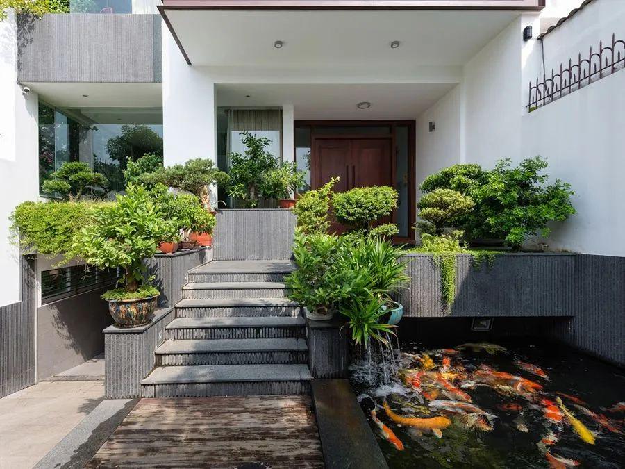 南通|一个家档次如何,从入户处就见一二,搭门廊设台阶,好处比想象多