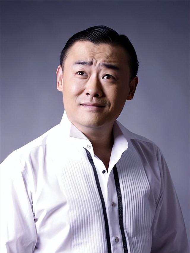 周立波|周立波的狂妄自大，终究得自己买单，从名人沦为遭人唾弃的小丑