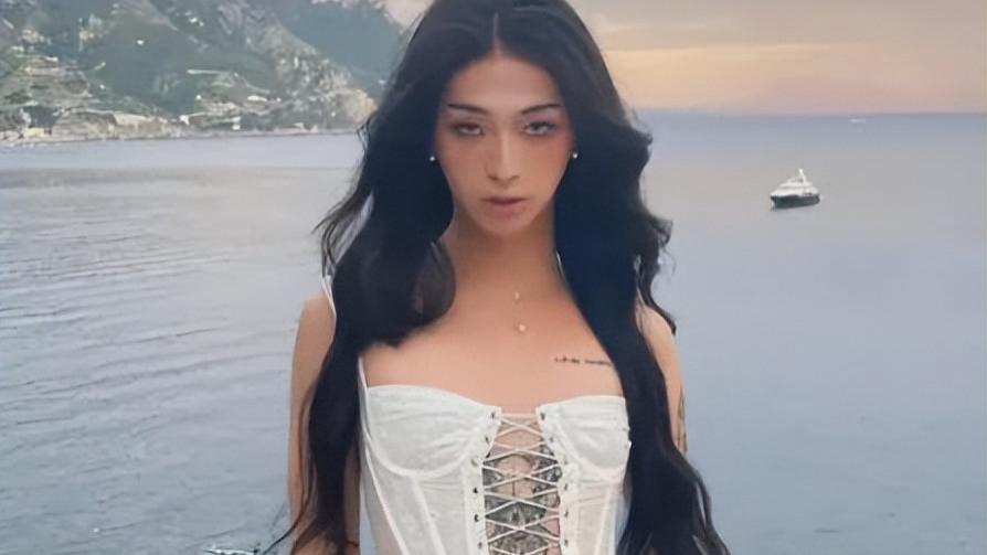 伊能静|经历悲剧的童年，却用爱治愈孩子，伊能静把异装癖的哈利送上巅峰