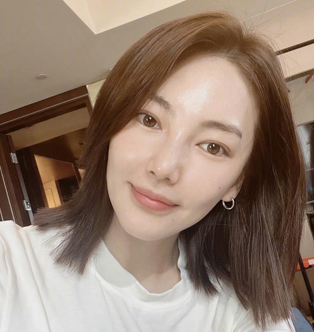 张雨绮|34岁张雨绮开始演妈,痴迷少女人设的80后们该醒醒了