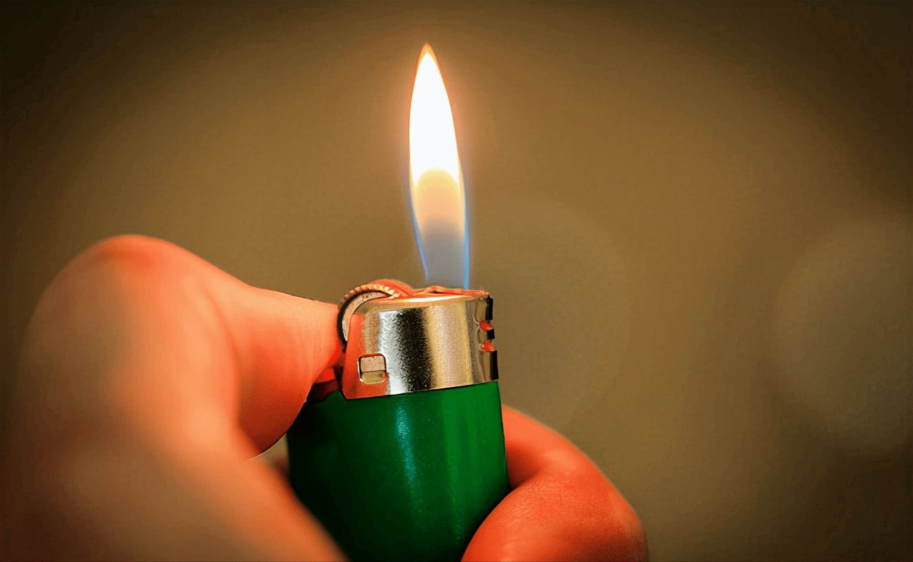 华为|连低端产业也不放过?当年欧美这样打压我国打火机,手段堪称卑劣