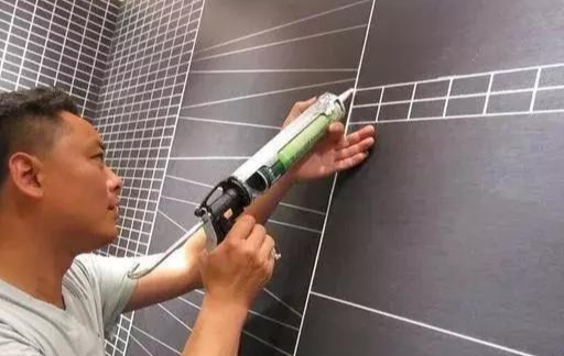 美缝好还是瓷缝好?齐家敏敏告诉你哪种才实用