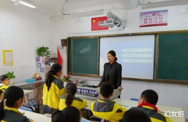 教师编制全面达标,却有中小学闹“师荒”,拿完编制都去哪儿了?