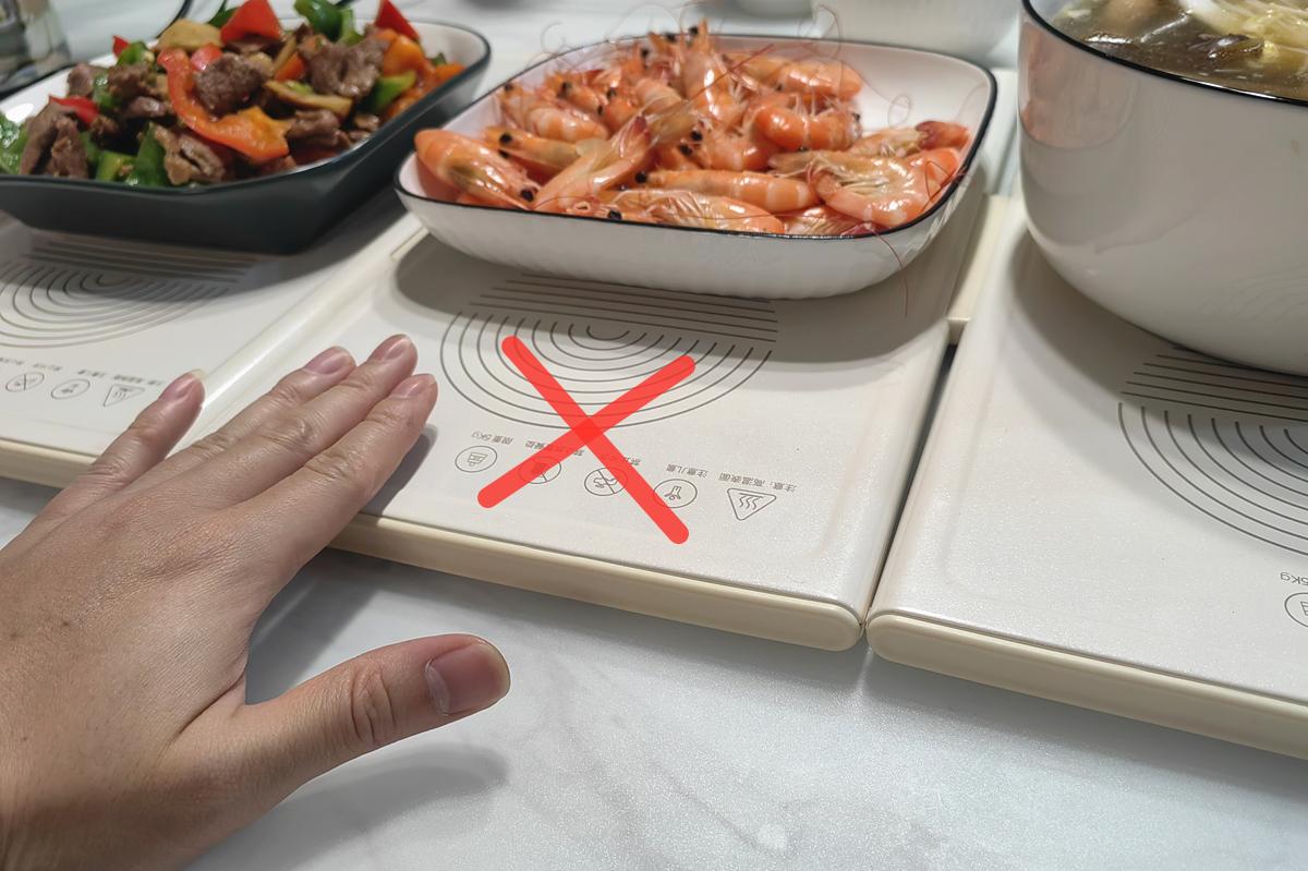 拼接简单,拆卸也方便的七彩叮当暖菜板