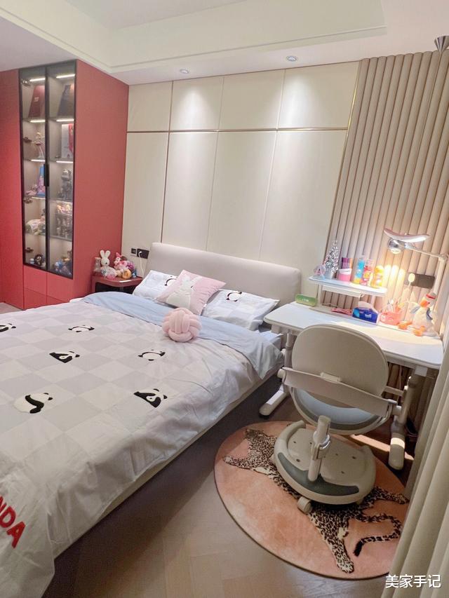 江苏夫妻拒绝“过度装修”,把172㎡家装修得堪称教科书,太高级了