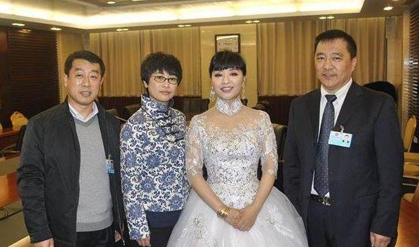 电视剧|殷秀梅：与程志闪婚闪离二婚再嫁法国名门望族，66岁无儿女不移民