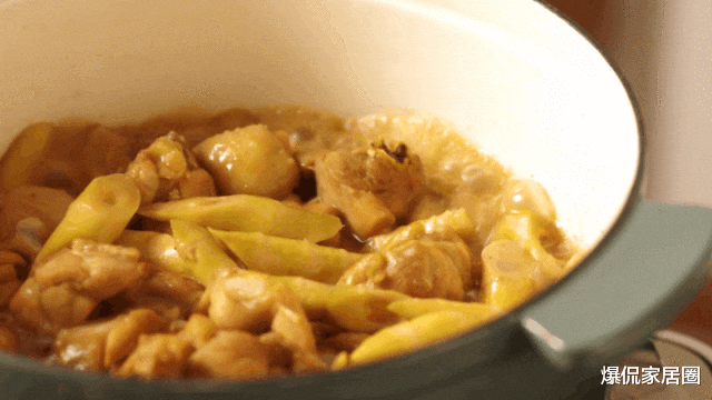 建议大家:除了微波炉,厨房有这4种用品就够了!其它都是白花钱