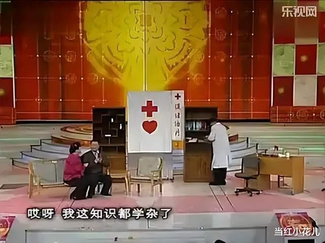 荒诞无比的《进化论》,笑点在哪?