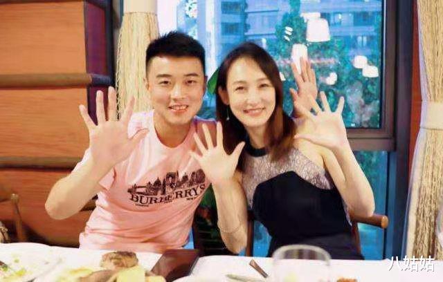王皓|运动员王皓妻子闫博雅，为爱放弃事业当家庭妇女，爱舞蹈更爱丈夫