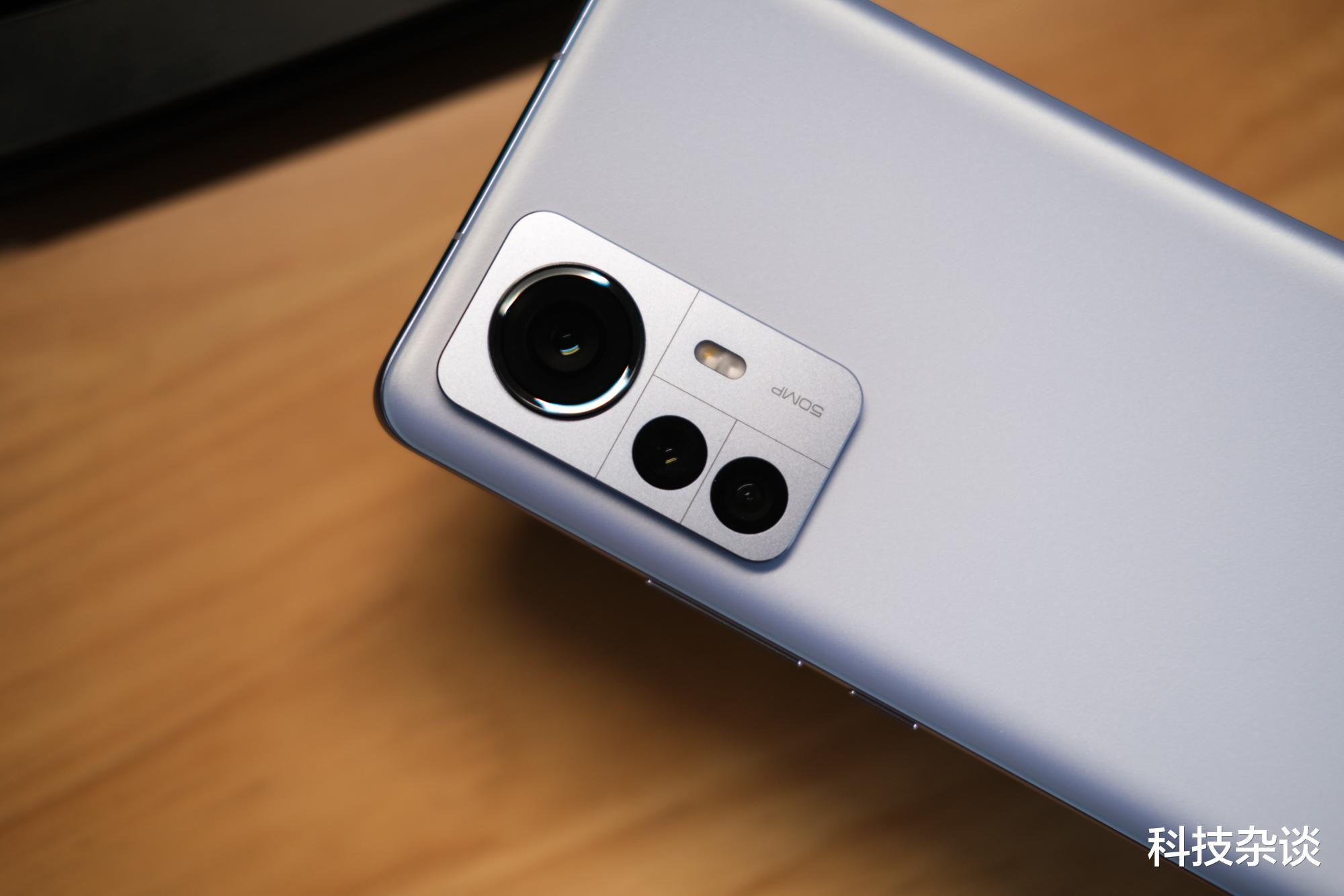 华为p20|新时期智能手机的发展需要感谢小米MIX、感谢华为P20