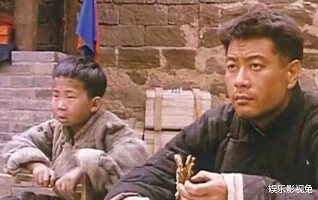 嫣语赋|巨兴茂：丑得奇特出名，赚到亿万身家，胡歌还“借鉴”他的息影