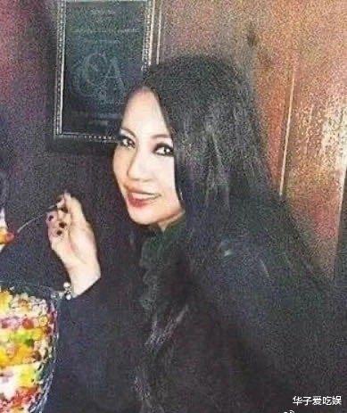 李靓蕾|李靓蕾再发文，称王力宏的道歉是虚伪的，同时质疑by2私信造假！