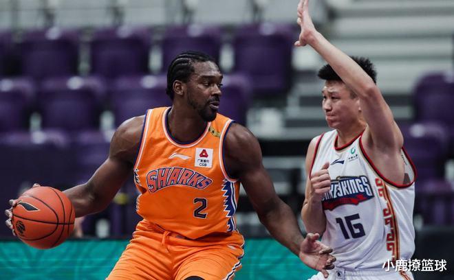 李春江|28分钟轰24分20板！NBA级外援上演降维打进，李春江做出正确选择
