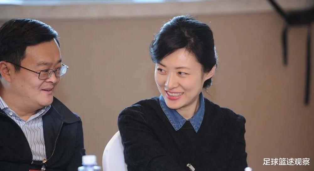 周涛|周涛:一个容貌与才气俱佳的美丽女人,大家喜欢她吗?