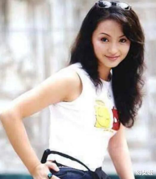 香妃刘丹：25岁英年早逝，萧剑为她扫墓20年，你还记得她吗