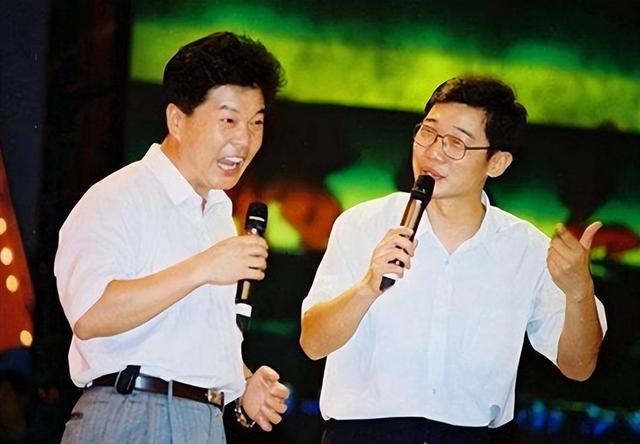 相声|奇志大兵分开19年后，一个赢了名气，一个赢了口碑