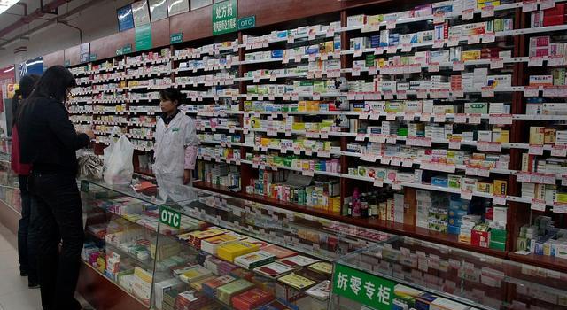 刘强东|刘强东、王石都阳了，透露了一个强烈的信号