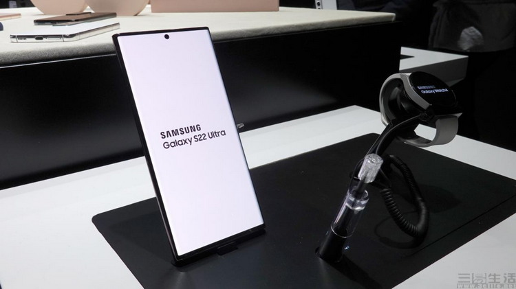 三星|Galaxy S22系列发布会上的这些细节，才是三星真正的实力体现