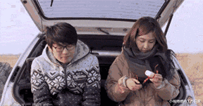 |“十年前后的手机变化有多大？”合着就变了个字母