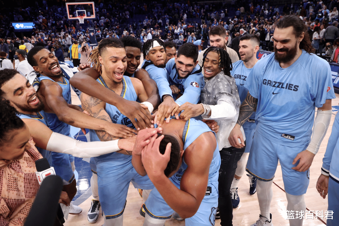 MVP|2000+1000+500！历史第一人！MVP就是他了！