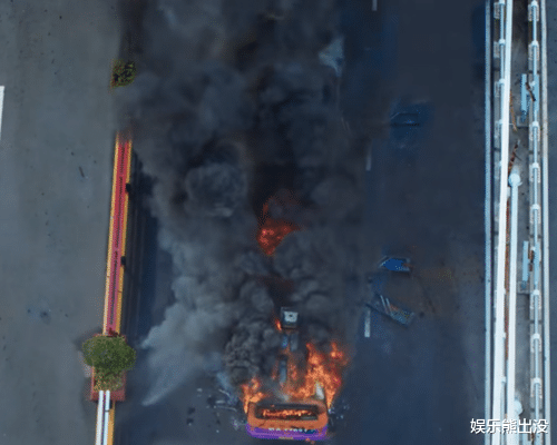 开端|开端：阻止爆炸的最佳方案，两处细节颇有深意，指出凶手是两个人