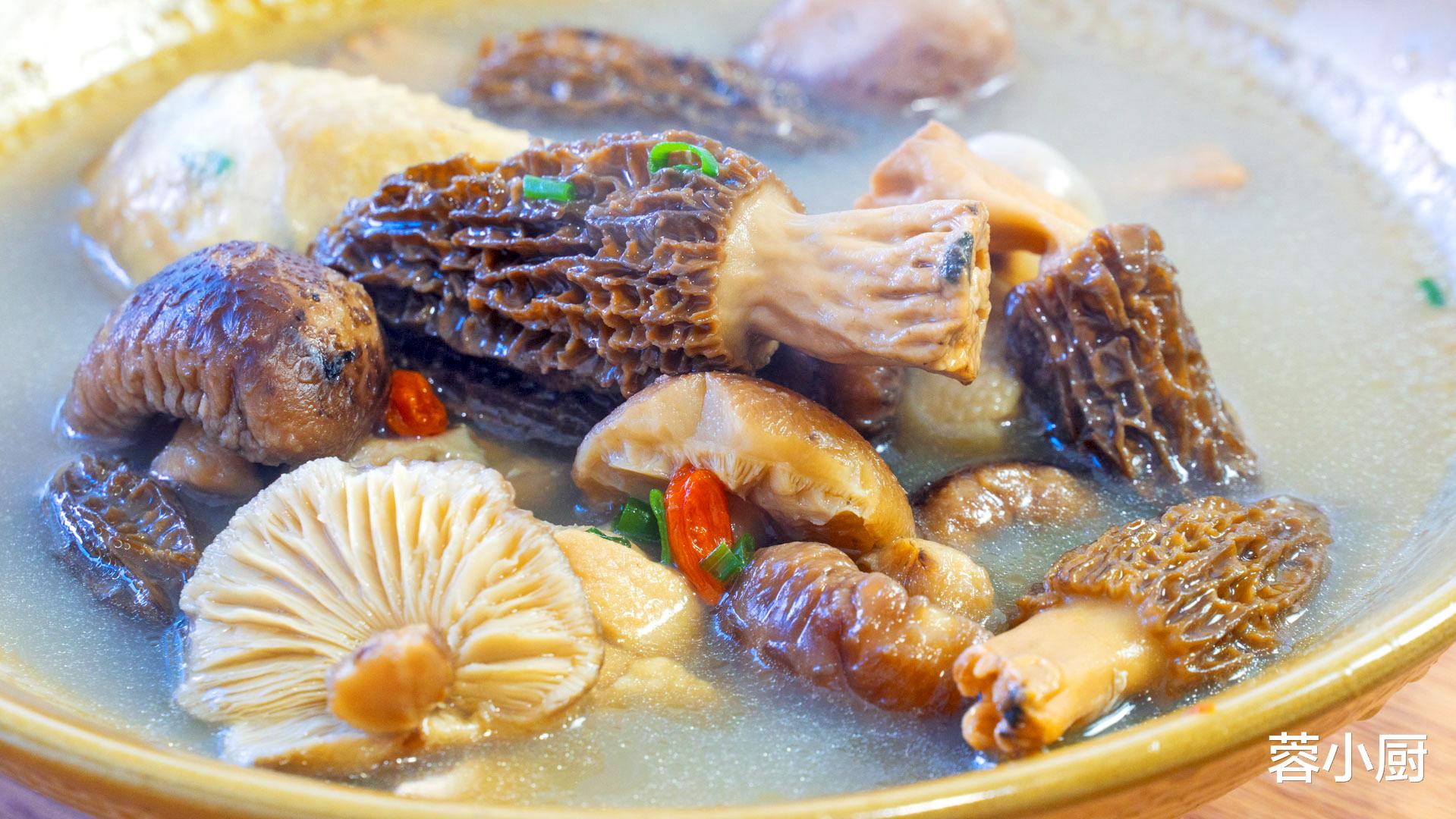 明天大年初一,吃什么记得遵循“6样”,虎年行大运,老规矩别忘