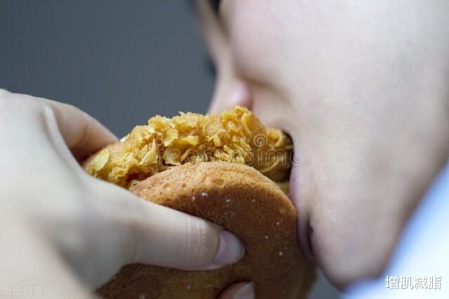 饮食 减肥怎么吃，才能够让自己瘦下来？别再傻傻地节食了！