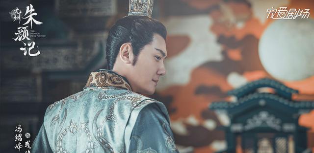 于震|彭小苒又迎一部大女主剧,比于正的那个造型好太多,小枫又回来了