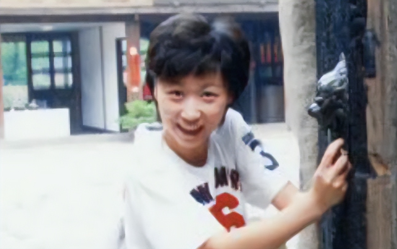 主持人|魏笑：新婚仅24小时遗憾离世，丈夫至今仍孤身一人