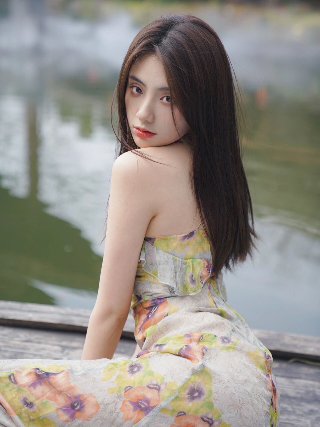 |我失业了,瞒着父母在外面找工作,感觉很痛苦,我该怎么办?