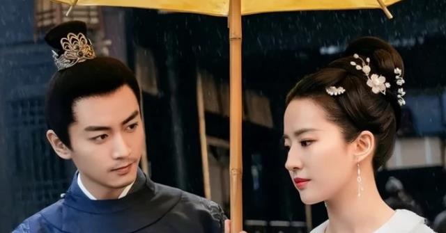 刘亦菲|刘亦菲演技台词被高估？《梦华录》剧情片段惹争议，网友：闭眼吹