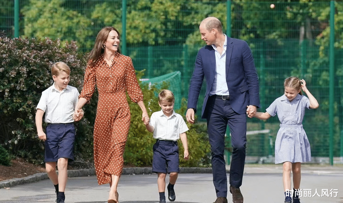 夏洛|凯特送孩子上学满脸喜意!乔治哥俩穿同款帅成风景线,夏洛特好美