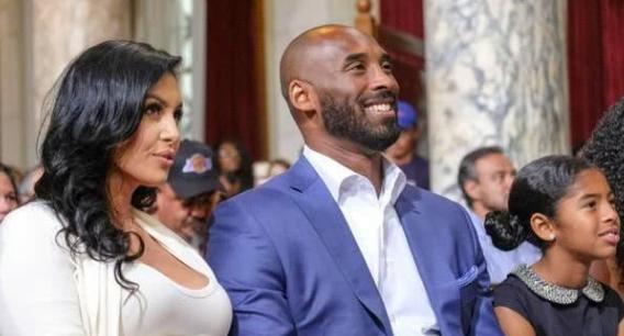 卡戴珊|瓦妮莎晒自拍只敢露脸！背影如同卡戴珊，身材大走样，让人担忧