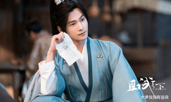 杨洋|杨洋《且试天下》淋雨戏拍2天虚脱！成品播出粉丝一看竟气炸