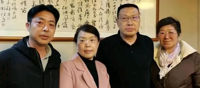 痛打落水狗,二审输了后许敏遭到杜粉嘲讽,网友:小人嘴脸太明显