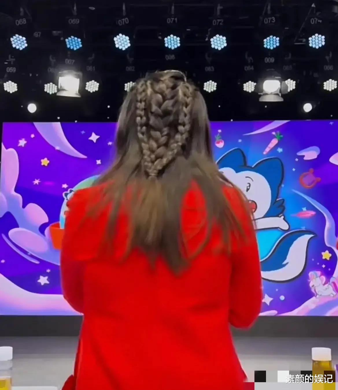 林妙可|林妙可：23岁虎背熊腰，不严格控制身材，体重超标将止步娱乐圈