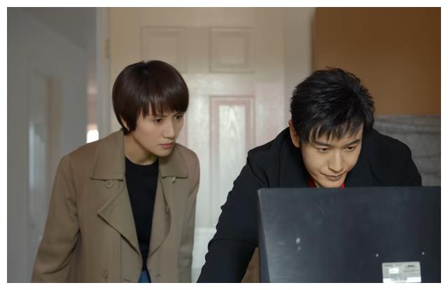 玫瑰之战|黄晓明凭《玫瑰之战》出圈，不仅被观众要求加戏，还带火了一句话