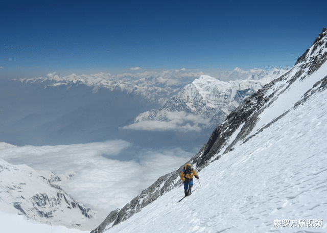 珠穆朗玛峰|珠峰著名遇难者“绿靴子”,20多年都无人将他搬下山,这是为何