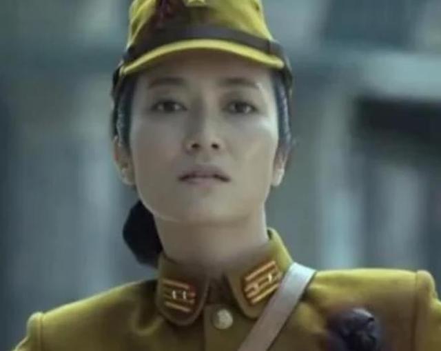 松峰莉璃|日本女星在中国跑龙套多年,靠《伪装者》爆红,今成中国媳妇!