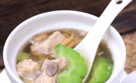 爱喝酒又怕伤身体？要常喝这4种解酒汤，简单又好吃，学起来