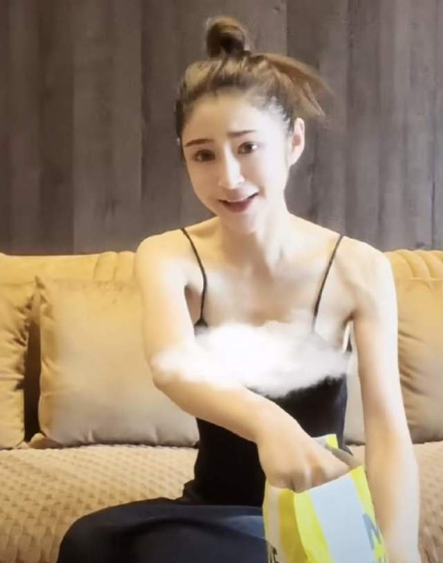 周杰伦 曾经最美的“周杰伦女郎”因胖毁所有，两年努力，终于瘦回来了