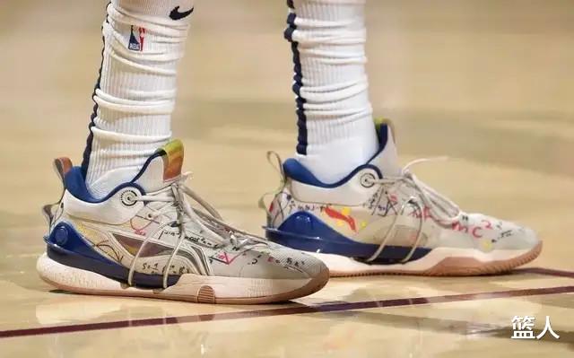 耐克|NBA球员上脚：哈雷尔和塔克穿狠鞋，3大国产品牌的球鞋都有