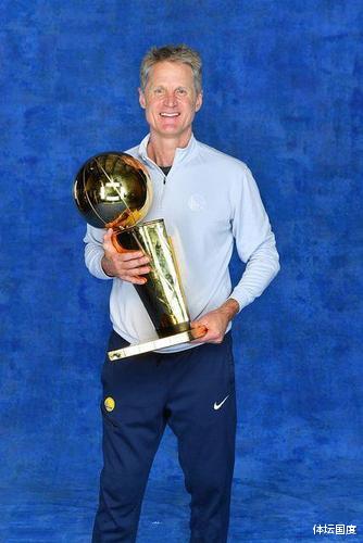 国王队|必须承认，NBA这五位是典型的总冠军“躺赢王”，一人狂蹭7枚