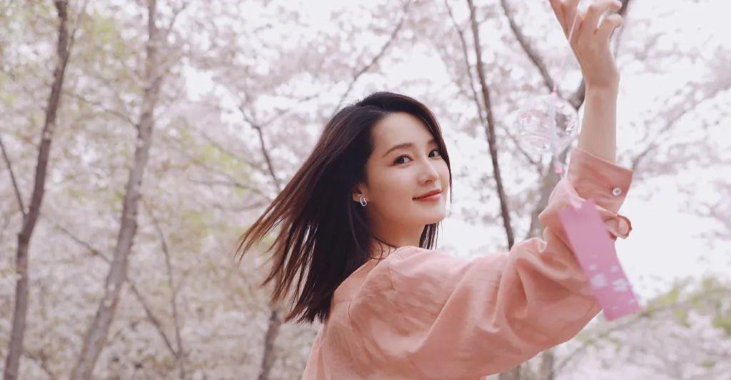 易烊千玺|小八卦，易烊千玺，露思，李沁，刘宇宁