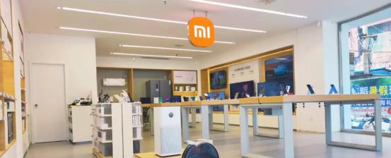 小米科技|k50小米之家冒雨摸机体验，均衡无短板，网友：不愧为旗舰焊门员