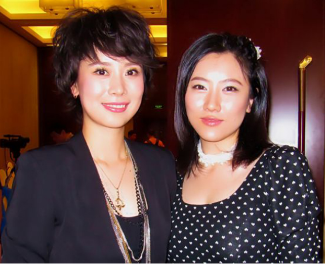 宋丹丹|宋丹丹儿子巴图：在父母离异的阴影中长大，27岁结婚儿子已满3岁